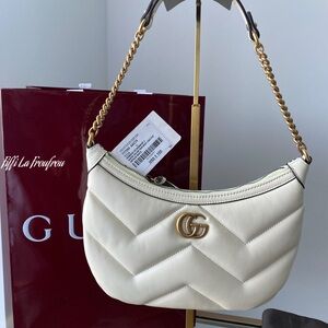 Authentic Gucci Ivory Shoulder Bag with Gold Chain